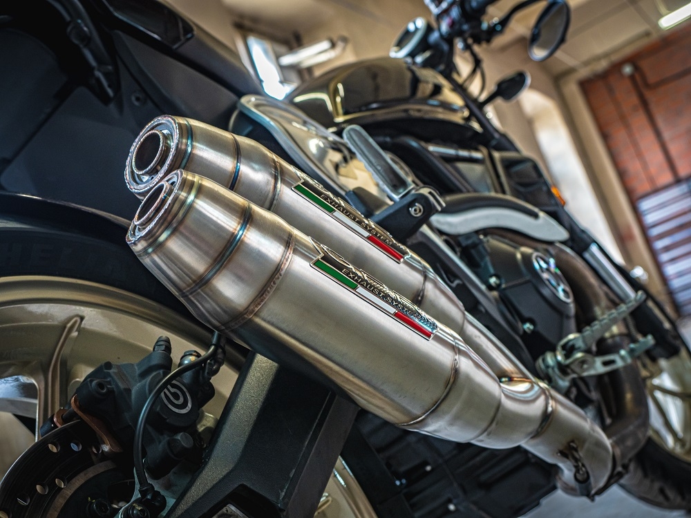 Escape compatible con Ducati Scrambler 800 2017-2020, Deeptone Inox, Par de terminales de escape homologados, con db killer extraíble, catalizadores y tubo de conexión específico 