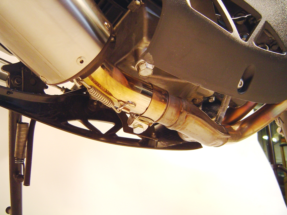 Escape compatible con Kawasaki Er 6 N - F 2005-2011, Gpe Ann. Black titanium, Escape homologado, legal, con db killer extraíble, tubo de conexión y catalizador 