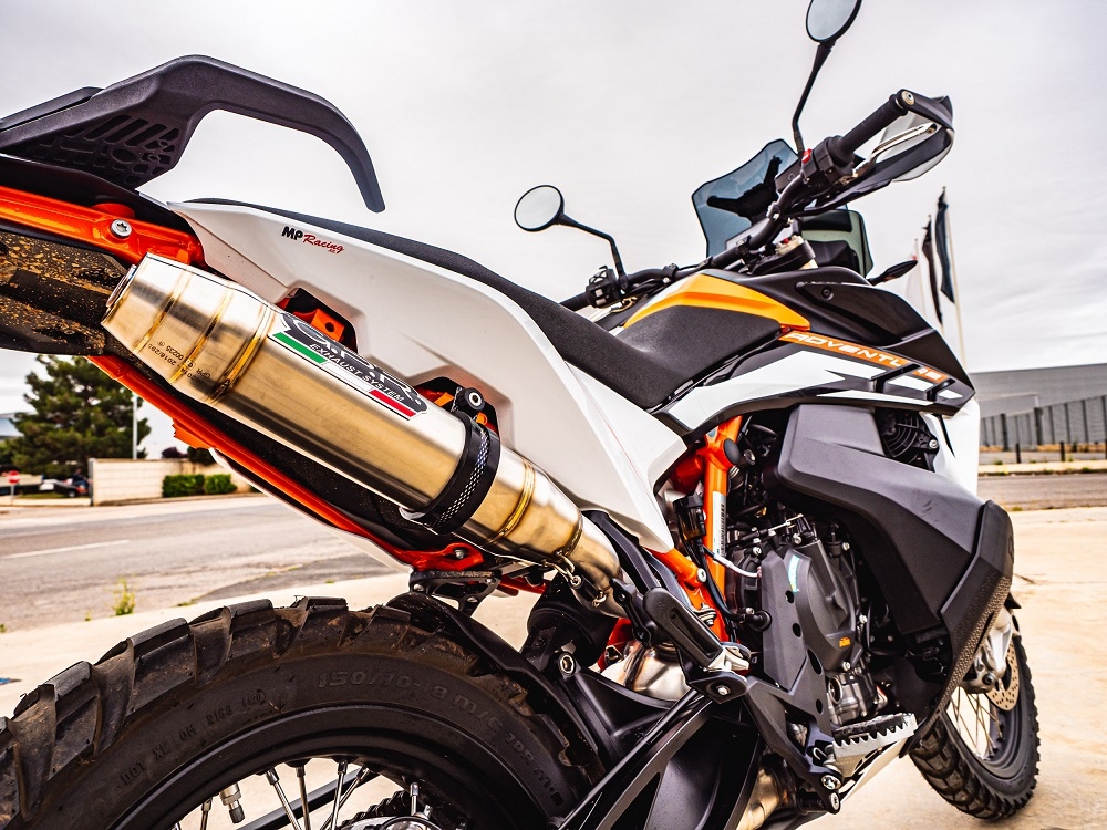 Escape compatible con Ktm SMT 890 2023-2024, Deeptone Inox, Escape legal, homologado, silenciador con db killer desmontable y tubo de conexión específico 