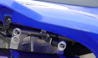 Escape compatible con Yamaha Raptor 660 2000-2005, Deeptone Atv, Escape legal, homologado, silenciador con db killer desmontable y tubo de conexión específico 
