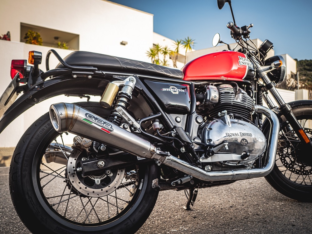 Escape compatible con Royal Enfield Continental 650 2019-2020, Powercone Evo, Par de terminales de escape homologados, con db killer extraíble, catalizadores y tubo de conexión específico 