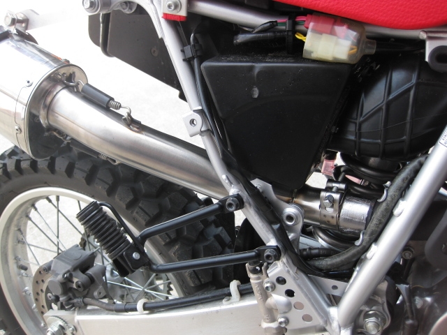 Escape compatible con Honda Xr 650 R 2000-2008, Satinox , Escape legal, homologado, silenciador con db killer desmontable y tubo de conexión específico 