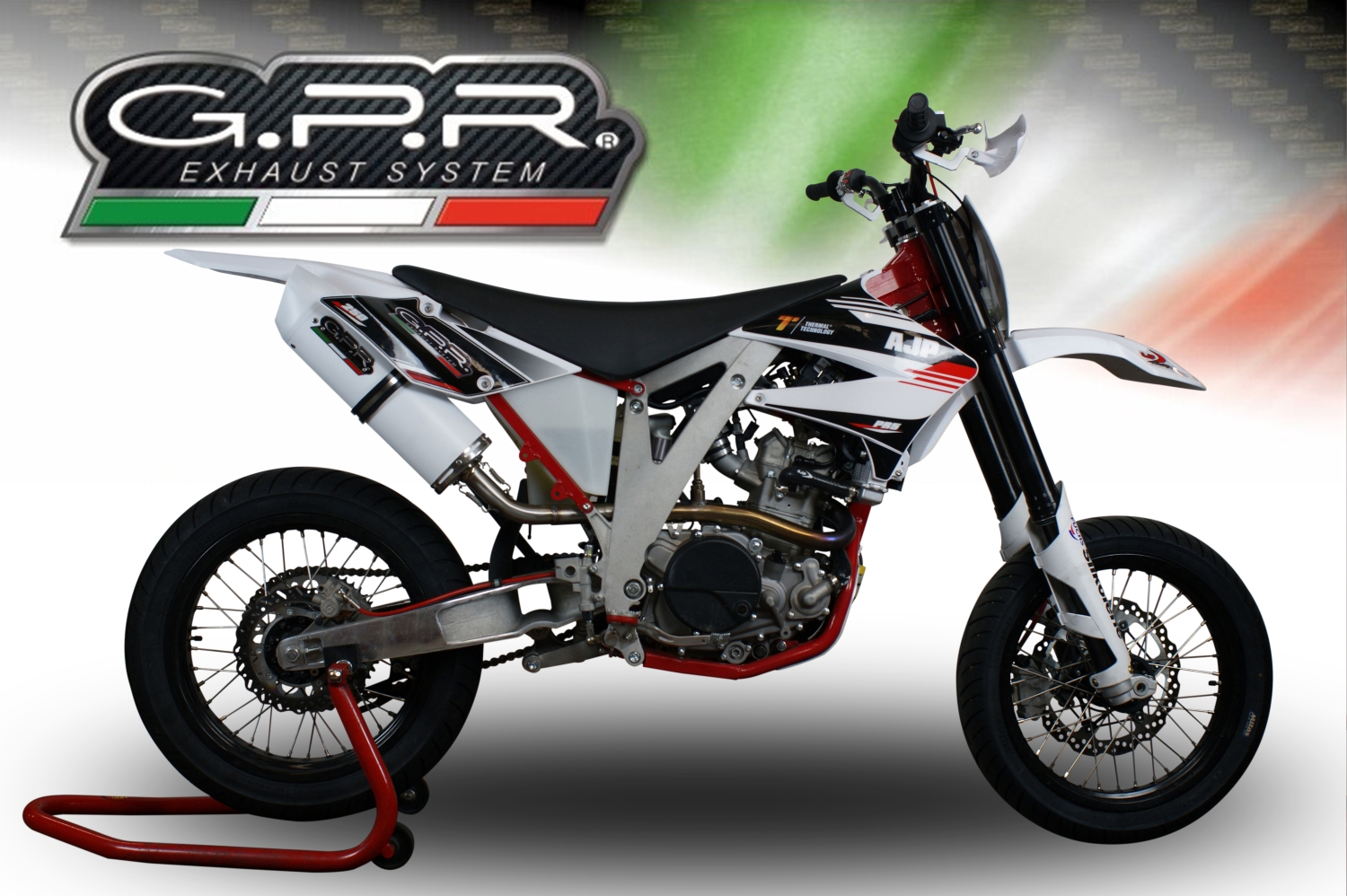 Escape compatible con Ajp PR 5 2015-2018, Albus Ceramic, Escape legal, homologado, silenciador con db killer desmontable y tubo de conexión específico 