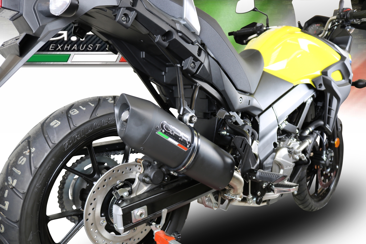 Escape compatible con Suzuki V-Strom DL650 2017-2020, Furore Evo4 Nero, Escape semi-completo homologado, con db killer extraible y catalizador 