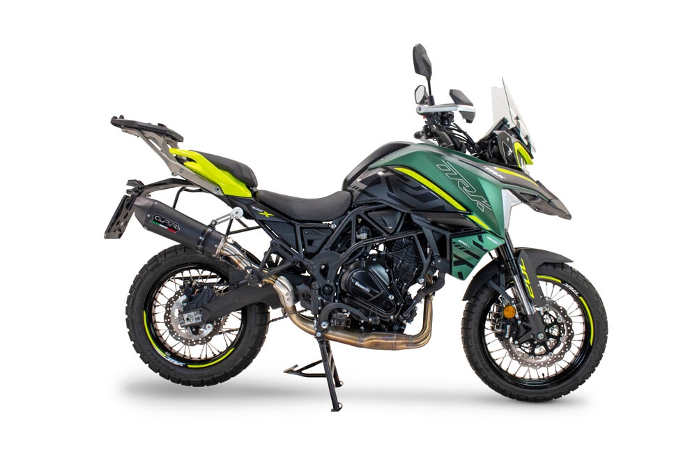 Escape compatible con Benelli Trk 702 2023-2024, GP Evo4 Black Titanium, Escape legal, homologado, silenciador con db killer desmontable y tubo de conexión específico 