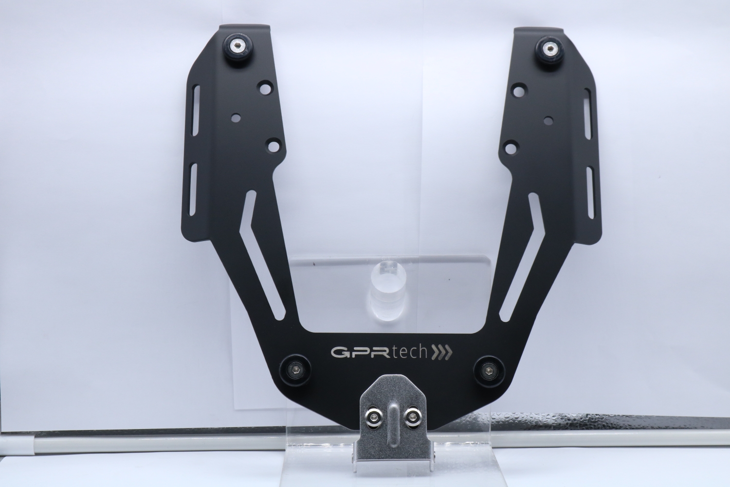 Baúl en aluminio, color negro con placa específica incluida GPR TECH compatible con  Bmw F 650 Gs 2004/2013