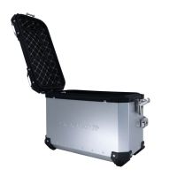 Par de maletas laterales en aluminio color plata con portaequipajes específico GPR TECH compatible con  Kawasaki Versys 650 2017/2020 e4