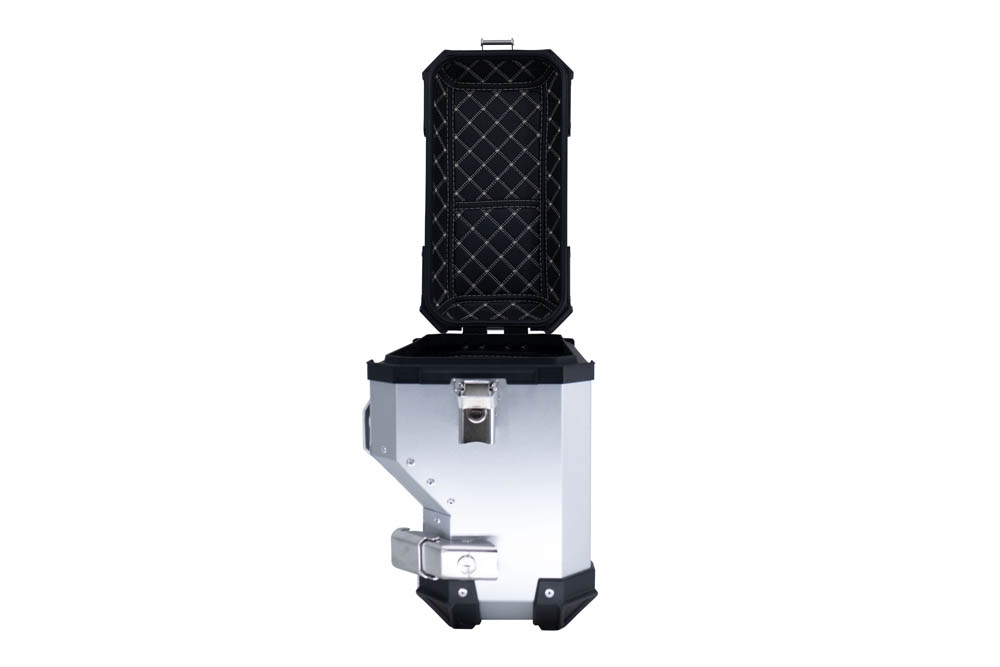 Par de maletas laterales en aluminio con lado derecho contorneado, color plata con portaequipajes específico GPR TECH compatible con  Bmw F 800 Gs 2024/2025 e5