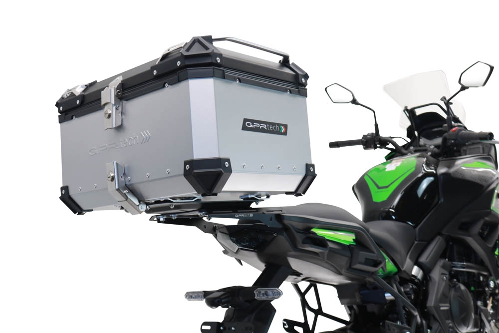 Baúl en aluminio color plata con placa específica incluida GPR TECH compatible con  Kawasaki Versys 650 2023/2024 e5 plus