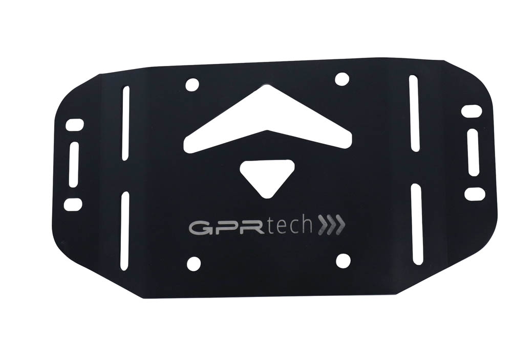 Baúl en aluminio color plata con placa específica incluida Baúl GPR TECH compatible con  Kawasaki Gtr 1400 2017/2018