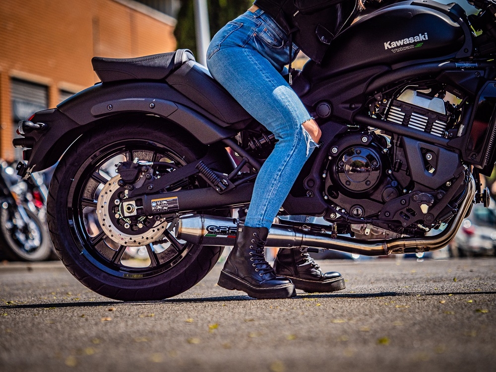 Escape compatible con Kawasaki Vulcan 650 S 2021-2023, Ultracone, Escape completo homologado y legal,con catalizador incluido db killer extraíble 