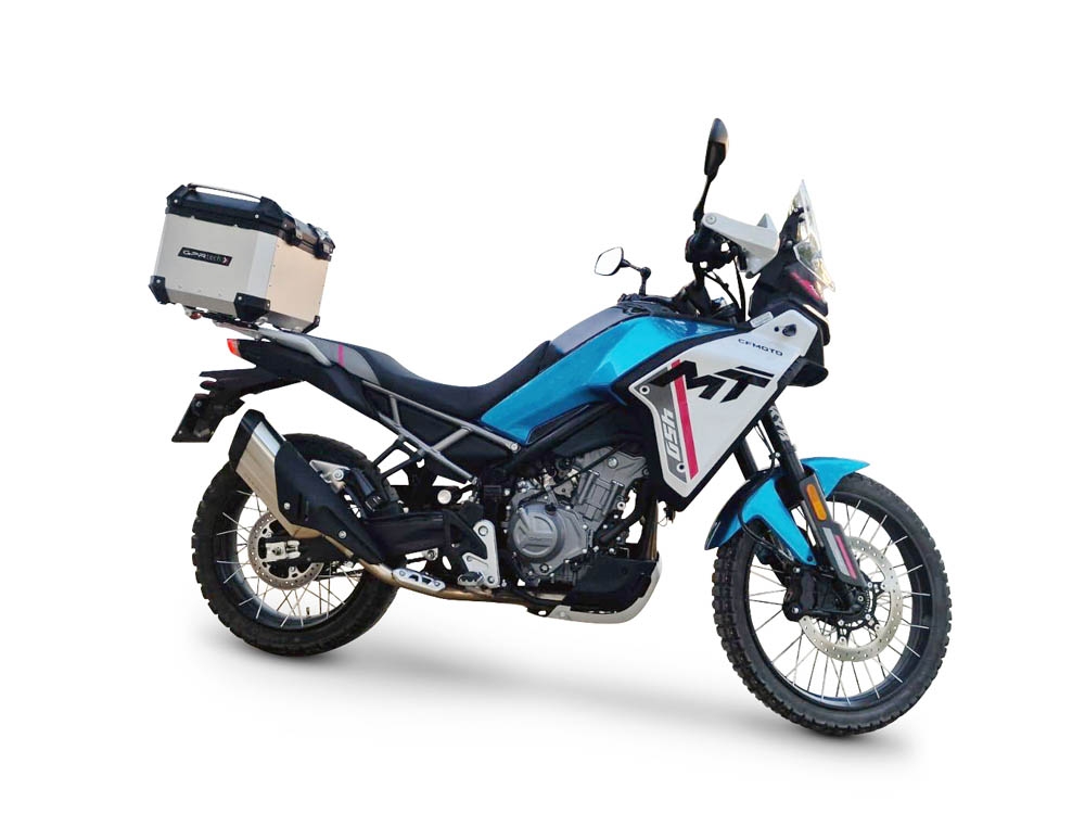 Baúl en aluminio color plata con placa específica incluida Baúl GPR TECH compatible con  Cf Moto 450MT 2023/2025