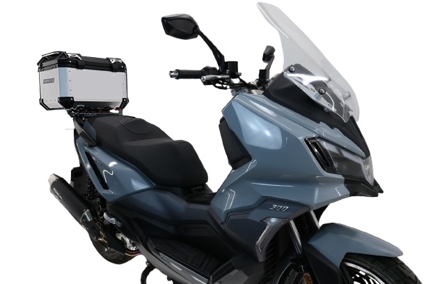 Baúl GPR TECH compatible con  Sym ADX 300 2024/2026 e5 Plus Baúl Alpi-Tech en aluminio color plata con placa específica incluida Capacidad Litros 45