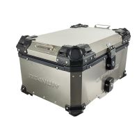 GPR TECH BAUL ALPI-TECH 55 LT. Baúl superior Top Case de Titanio color natural con placa universal incluida Capacidad Litros 55