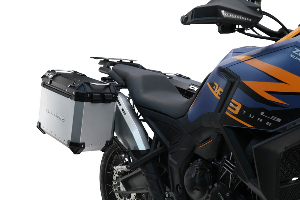 GPR TECH compatible con  Zontes 703 F 2025/2026 Par de maletas laterales en aluminio color plata con portaequipajes específico Capacidad 38 LT. + 38 LT.